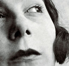 Ellen Frank, 1929. / L�szl� Moholy-Nagy.